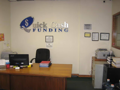 Quick Cash Funding LLC | Car Title Loans picture